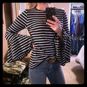 Bell sleeved shirt